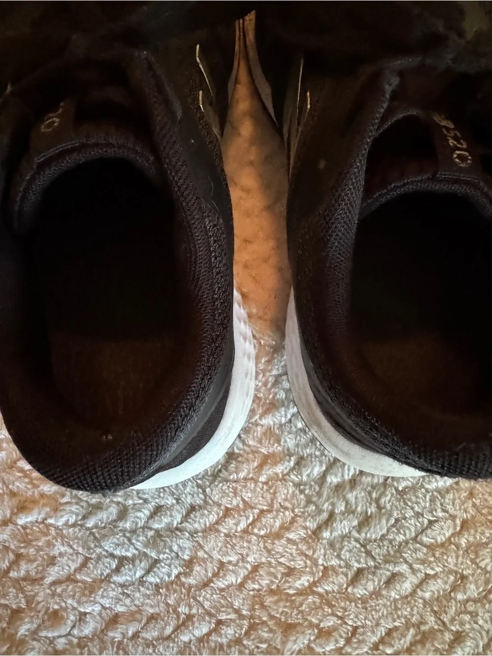 New‎ Balance 520 Black Mesh Athletic Sneakers Size 7